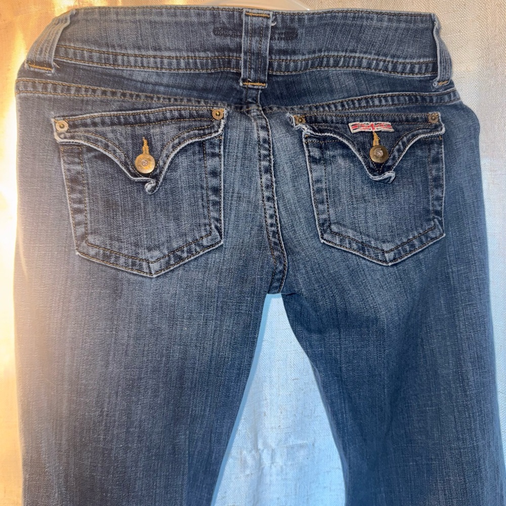 Hudson Jeans Blue Boot Cut Classic Denim. Size 27x 33” inseam